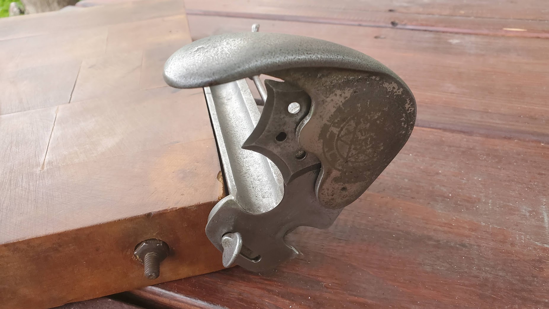 Vintage cigar tuck cutter tool
